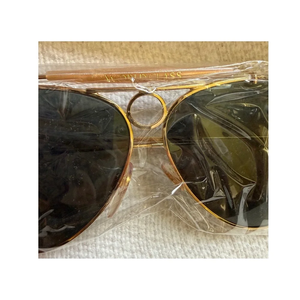 Vintage '92 TASCO World Class Aviator Sunglasses 1137S Gold Smoke Lens NOS w Box